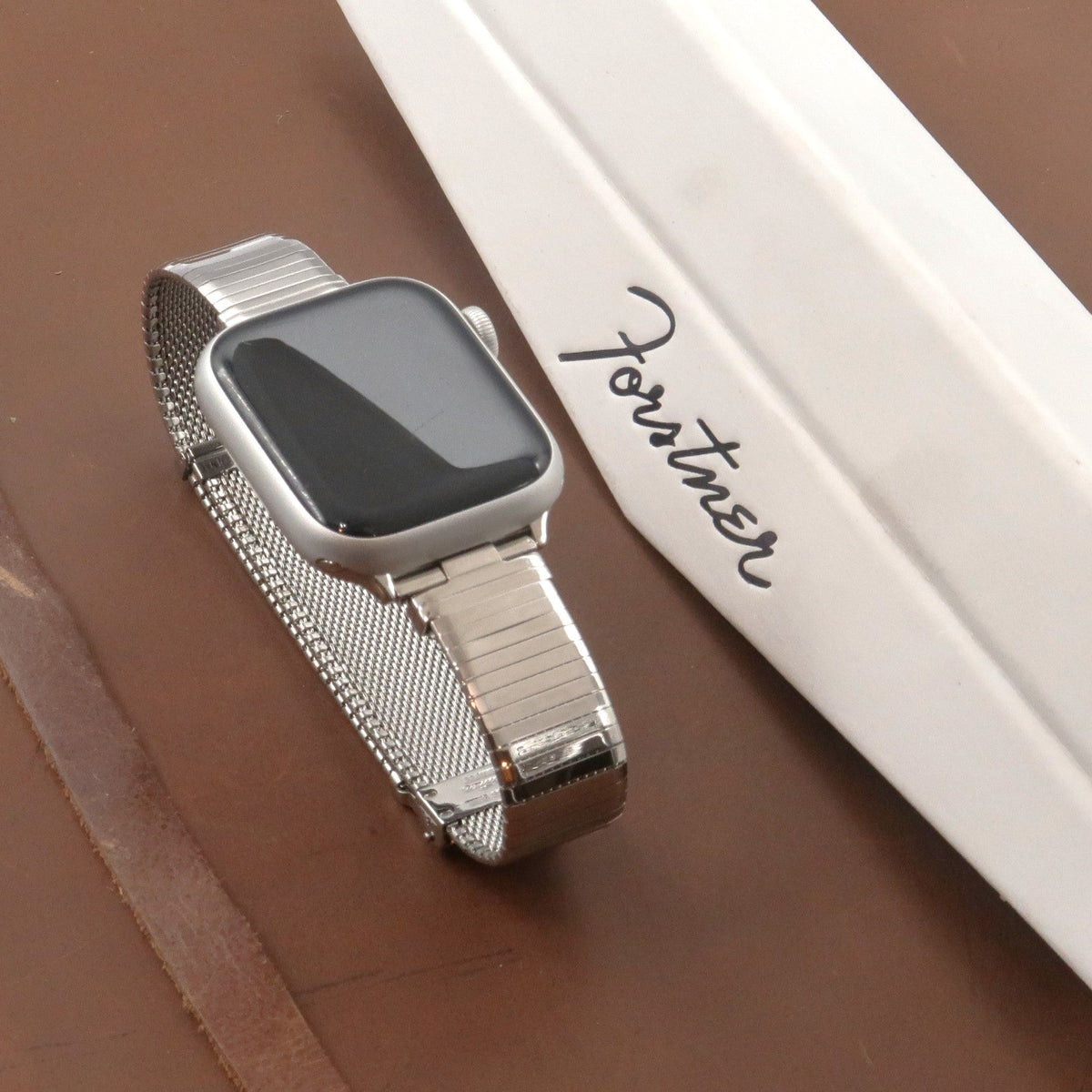 Forstner Komfit Military Type コムフィットミリタリー "Thin as a Dime" Apple Watch アップルウォッチ