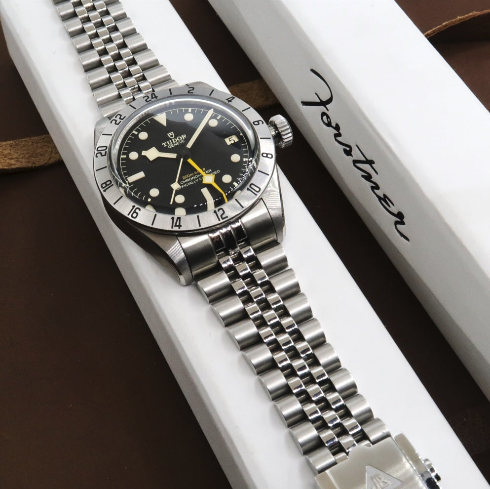 Forstner Model J TUDOR Black Bay Pro